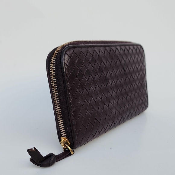 Bottega Veneta Round Long Wallet Intrecciato Dark Brown Leather Zippy Wallet! - Picture 3 of 16